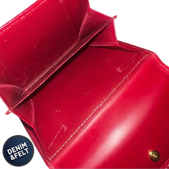 Burberry Women’s Red Leather Bifold Wallet w/ Coin Compartment | PRELOVED ♥️ - Picture 11 of 15